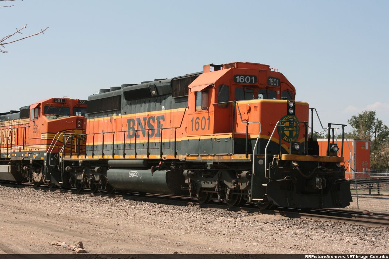 BNSF 1601